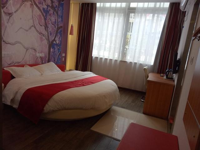 Thank Inn Chain Hotel Guizhou Zunyi Huichuan District Huichuan Avenue Exterior photo