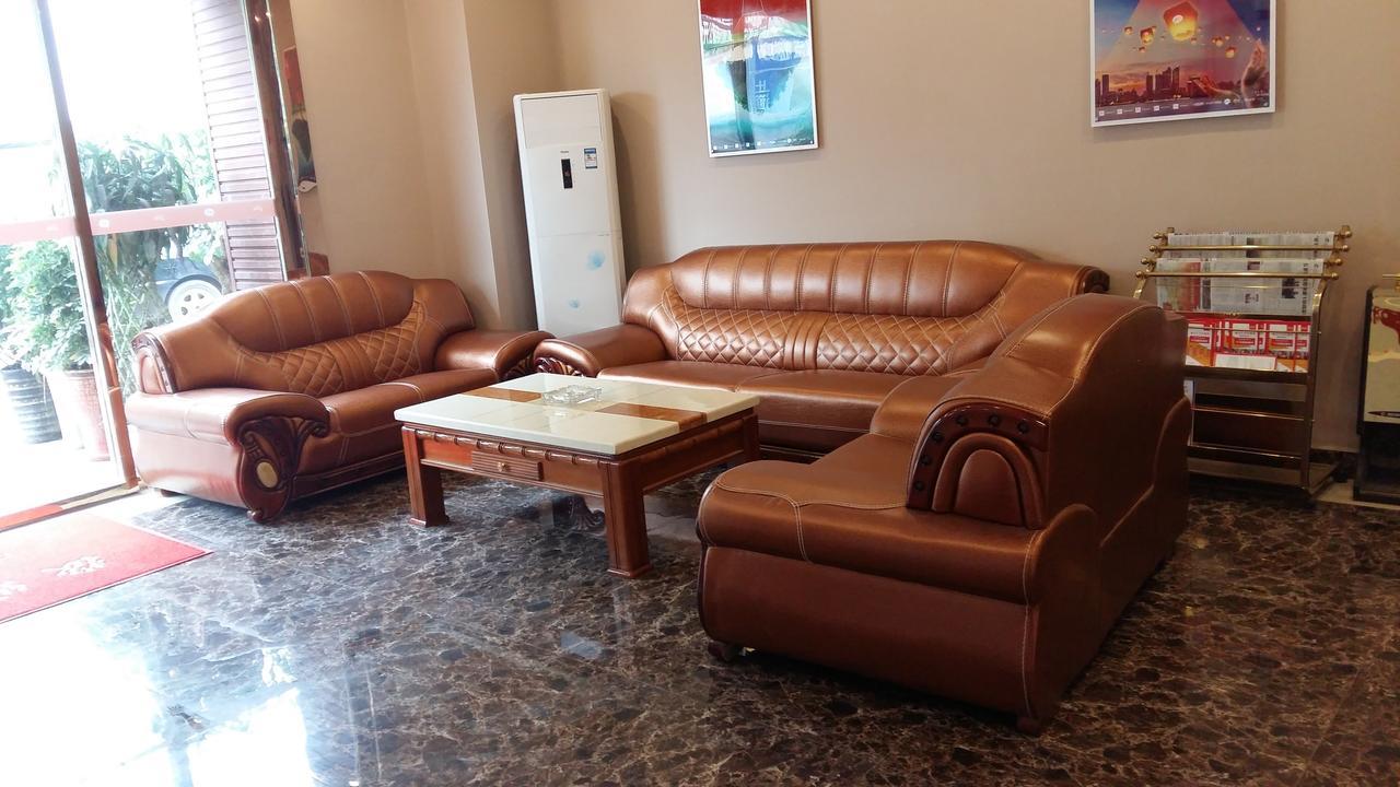 Thank Inn Chain Hotel Guizhou Zunyi Huichuan District Huichuan Avenue Exterior photo